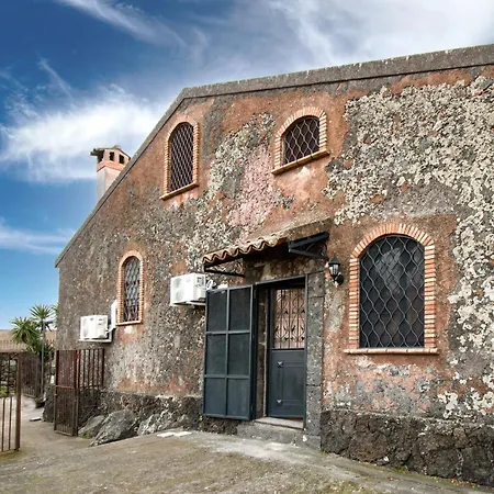 Casa Don Vito Aci Bonaccorsi
