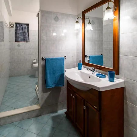 Casa Don Vito Ferienhaus Aci Bonaccorsi